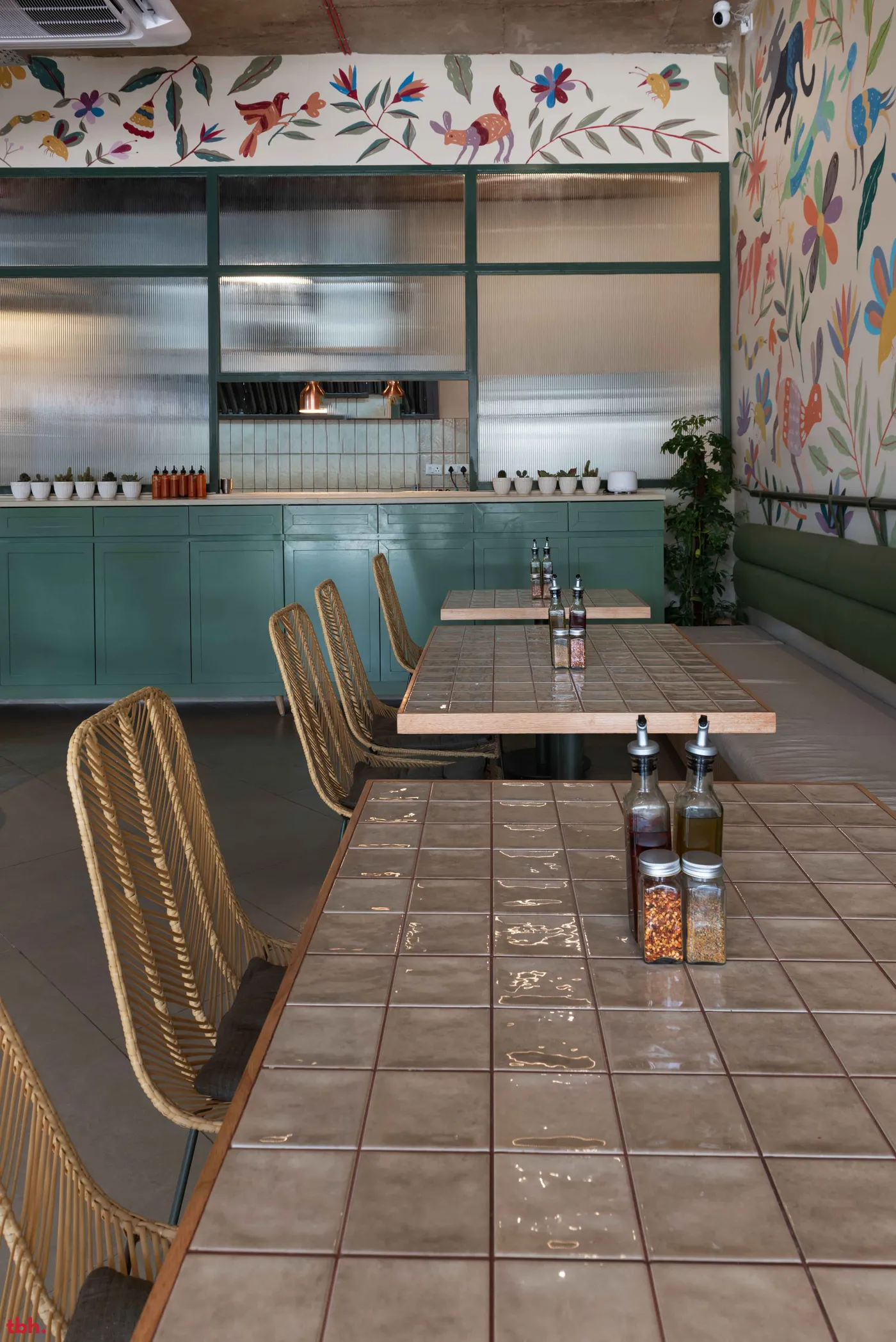 Bomba - Pizzeria & Taqueria Outlet Image