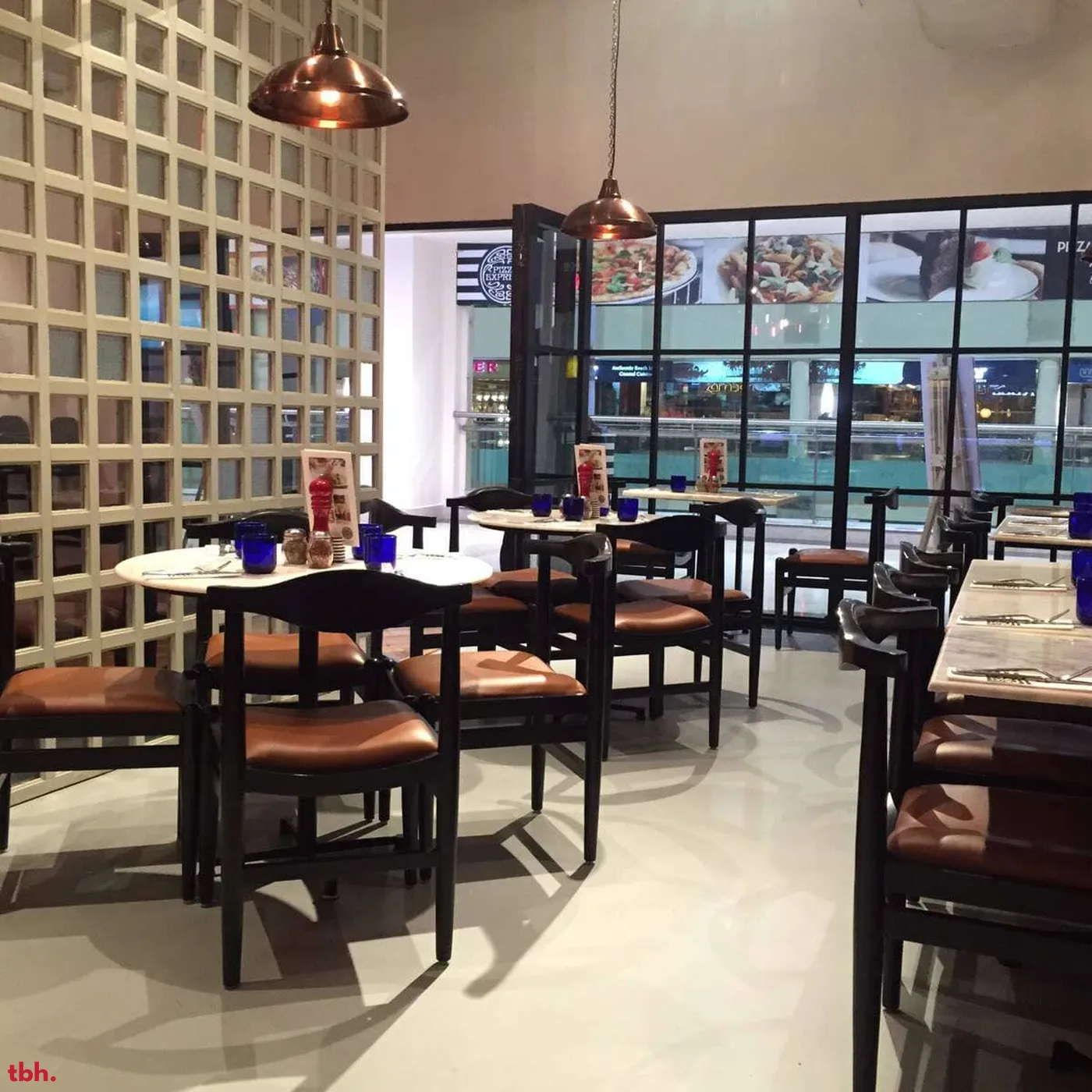 PizzaExpress Outlet Image