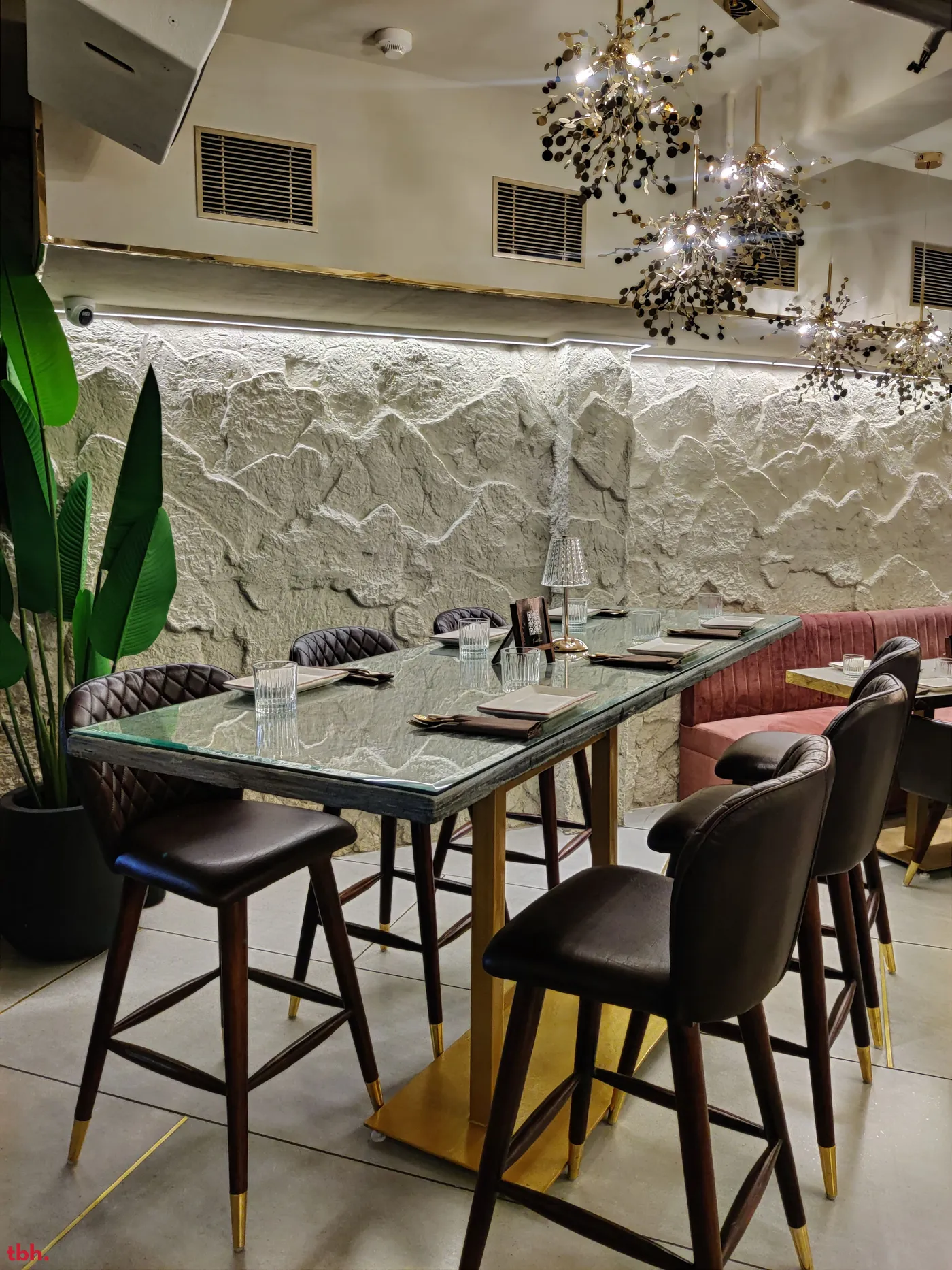 Azula Asian Kitchen Outlet Image