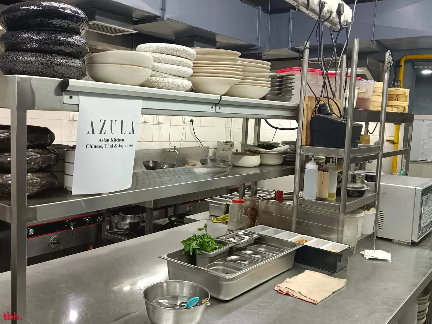 Azula Asian Kitchen Outlet Image
