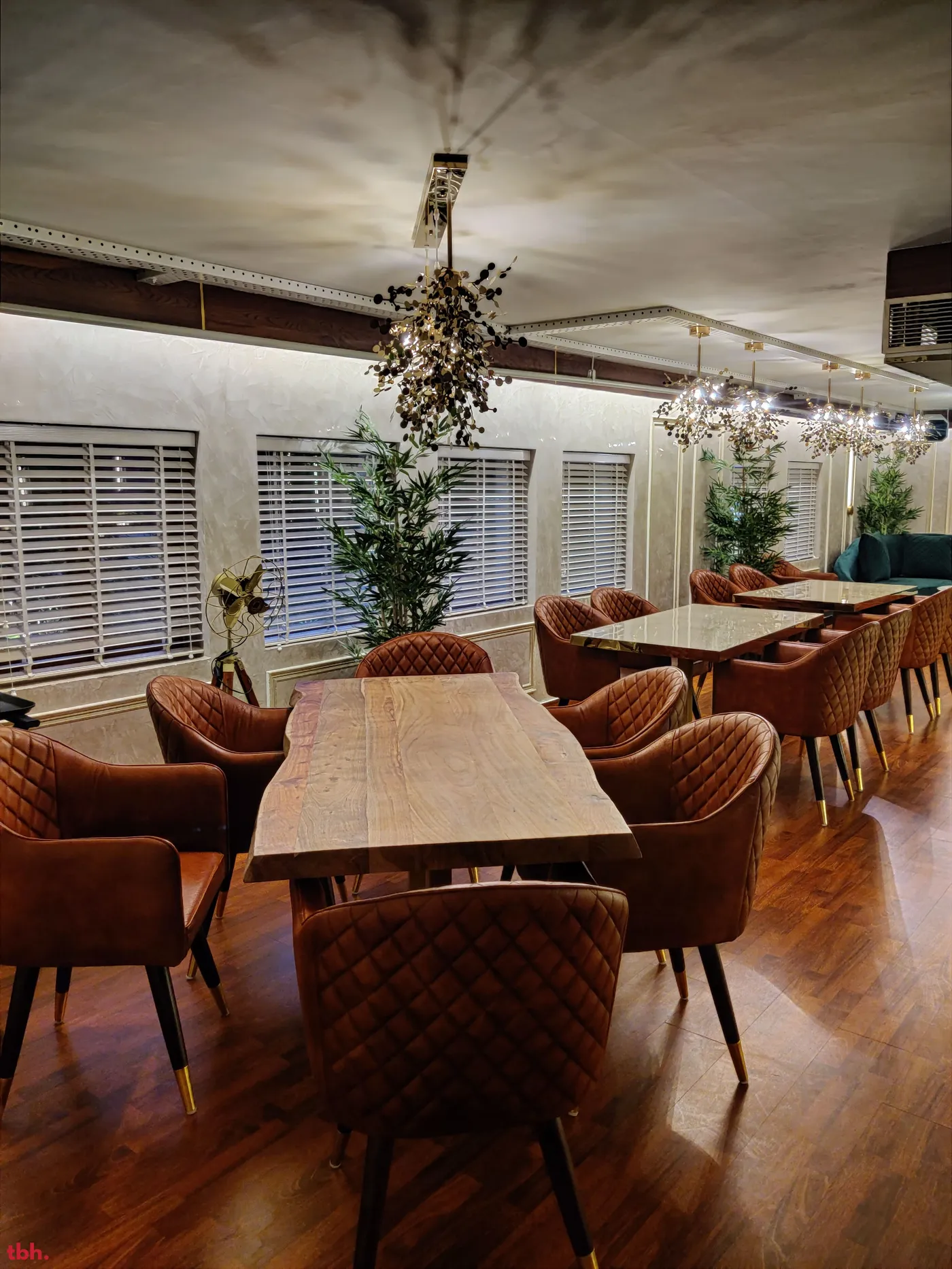 Azula Asian Kitchen Outlet Image