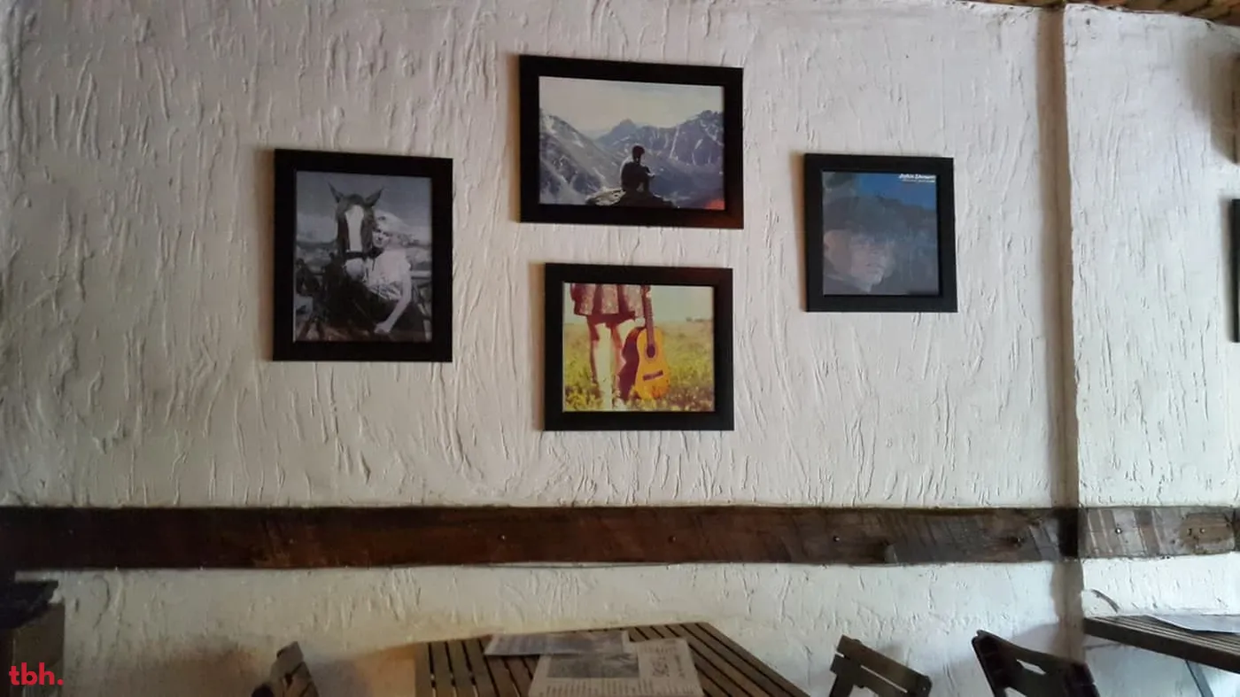 Sakley's The Mountain Cafe Outlet Image