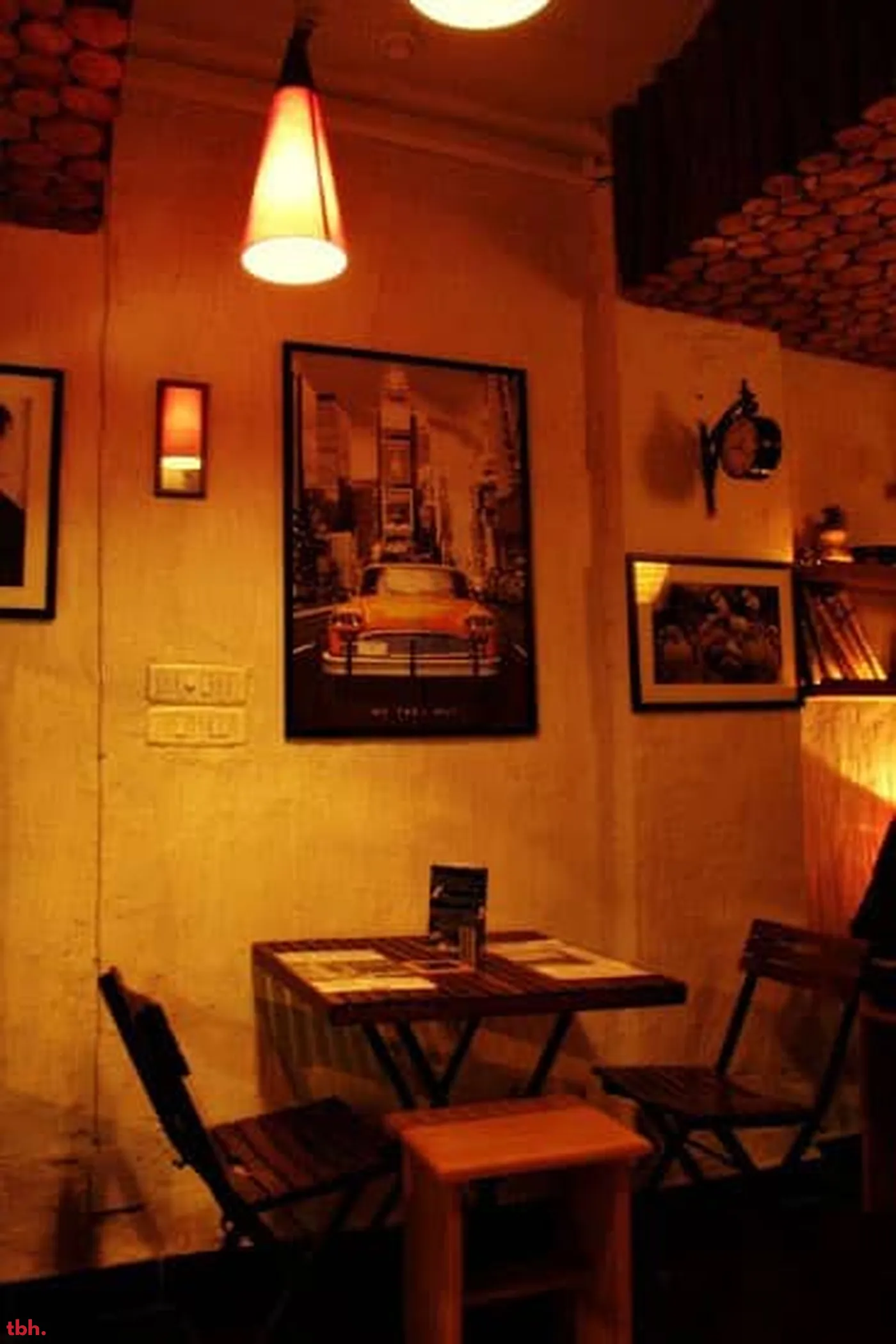 Sakley's The Mountain Cafe Outlet Image