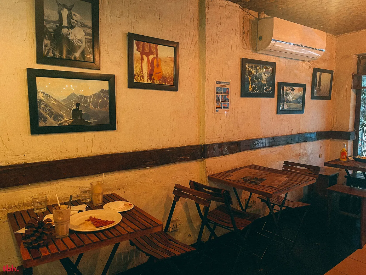 Sakley's The Mountain Cafe outlet image
