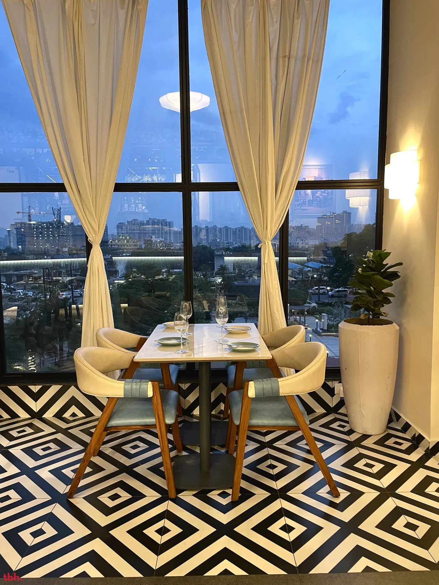 House of Migo Outlet Image