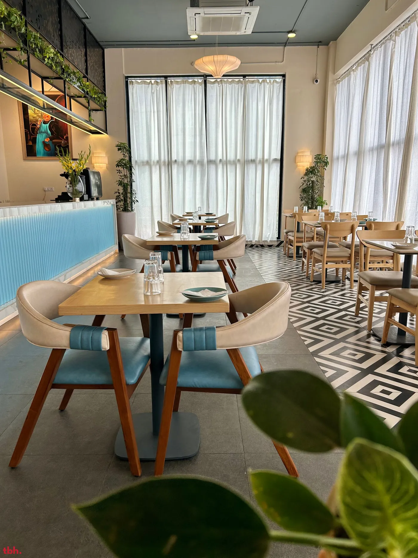 House of Migo Outlet Image