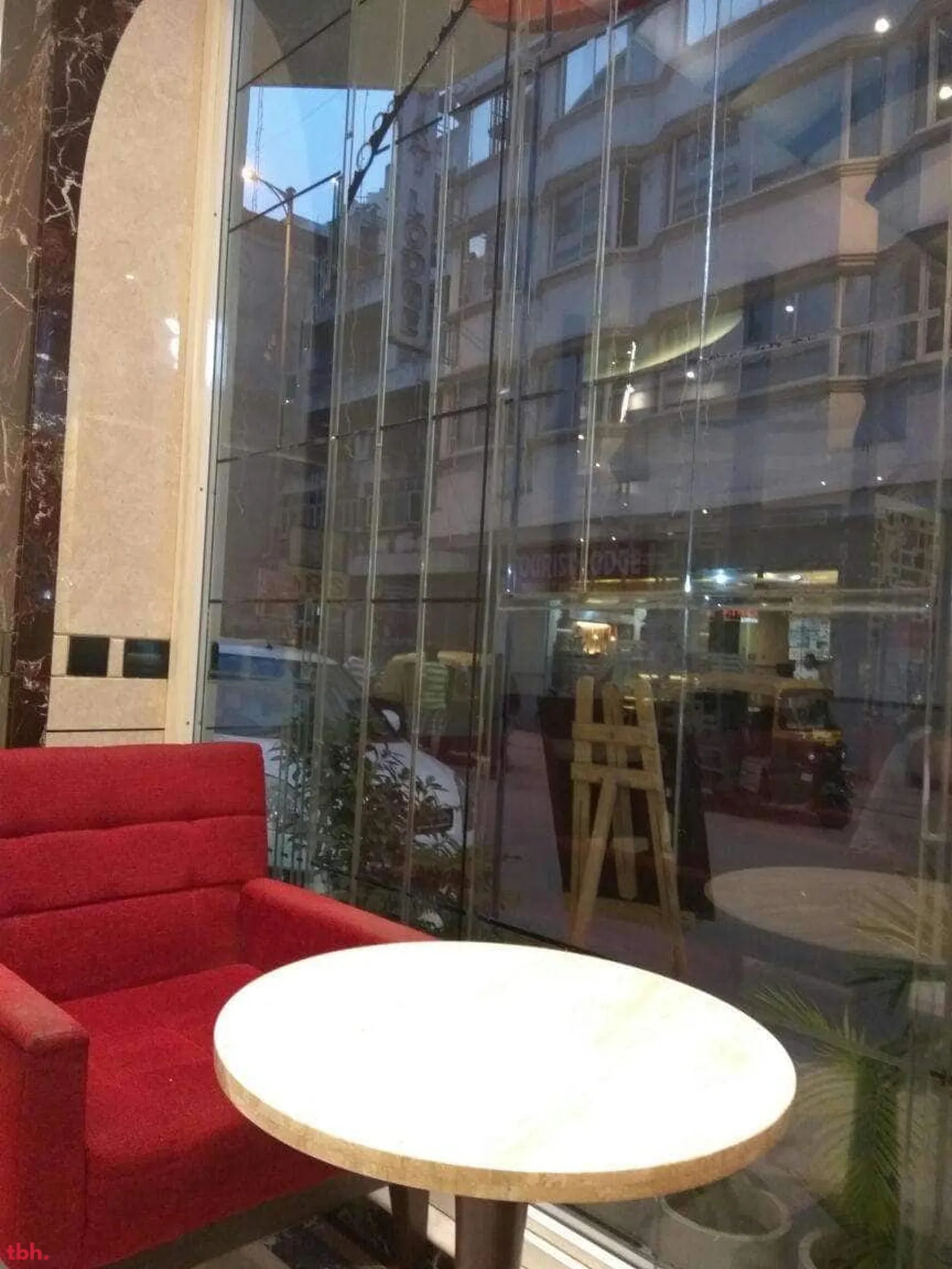 Cafe Brownie Outlet Image