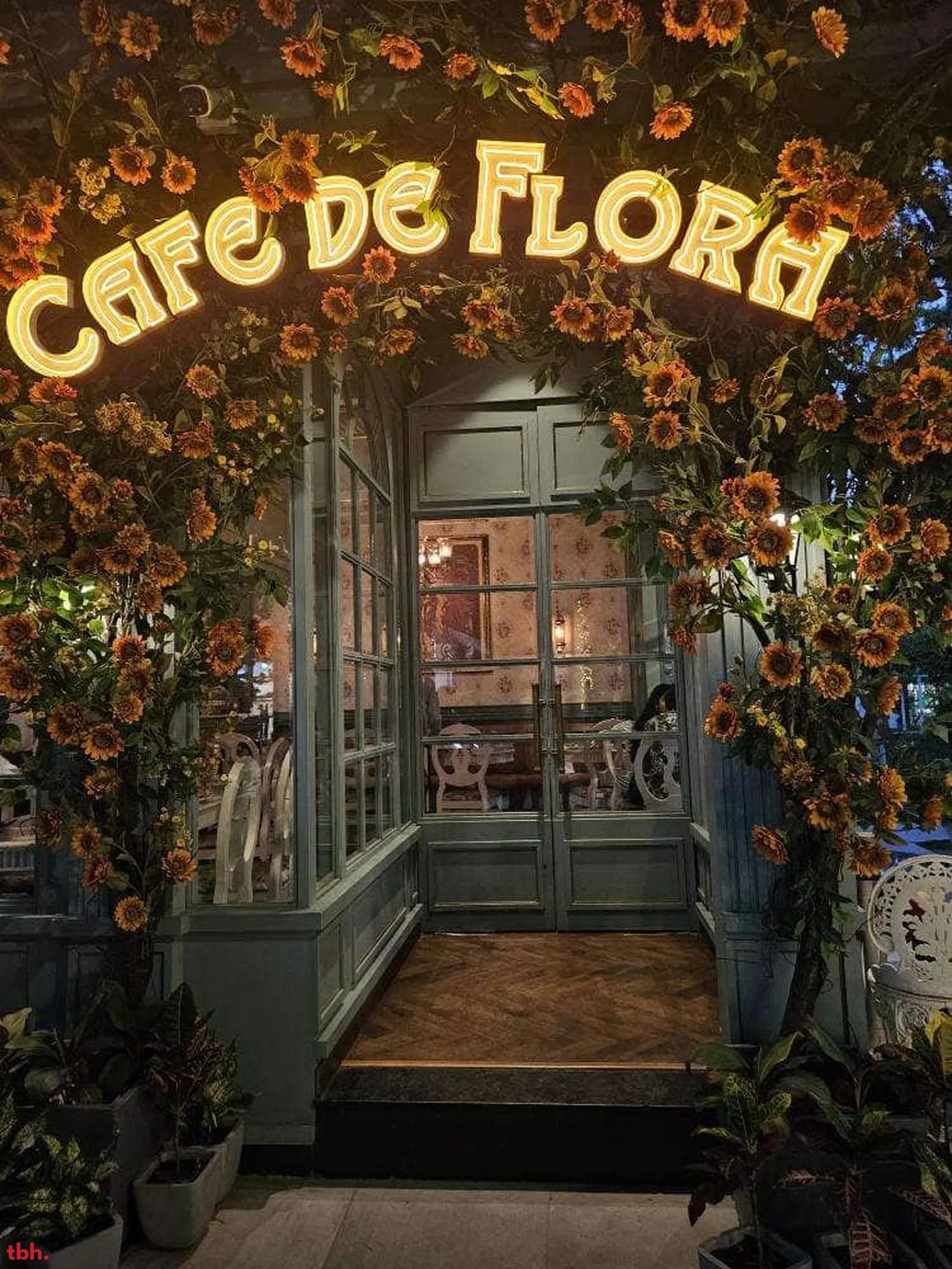 Cafe De Flora Outlet Image