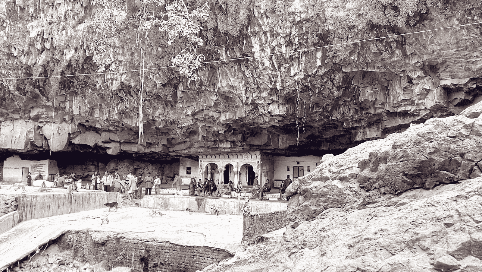 Mr. Mangleshwar Mahadev Temple temple image