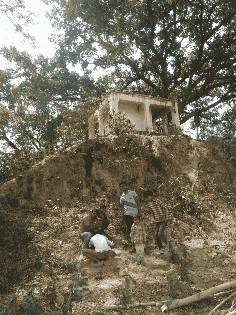 मरी माता very old temple since 1800 temple image