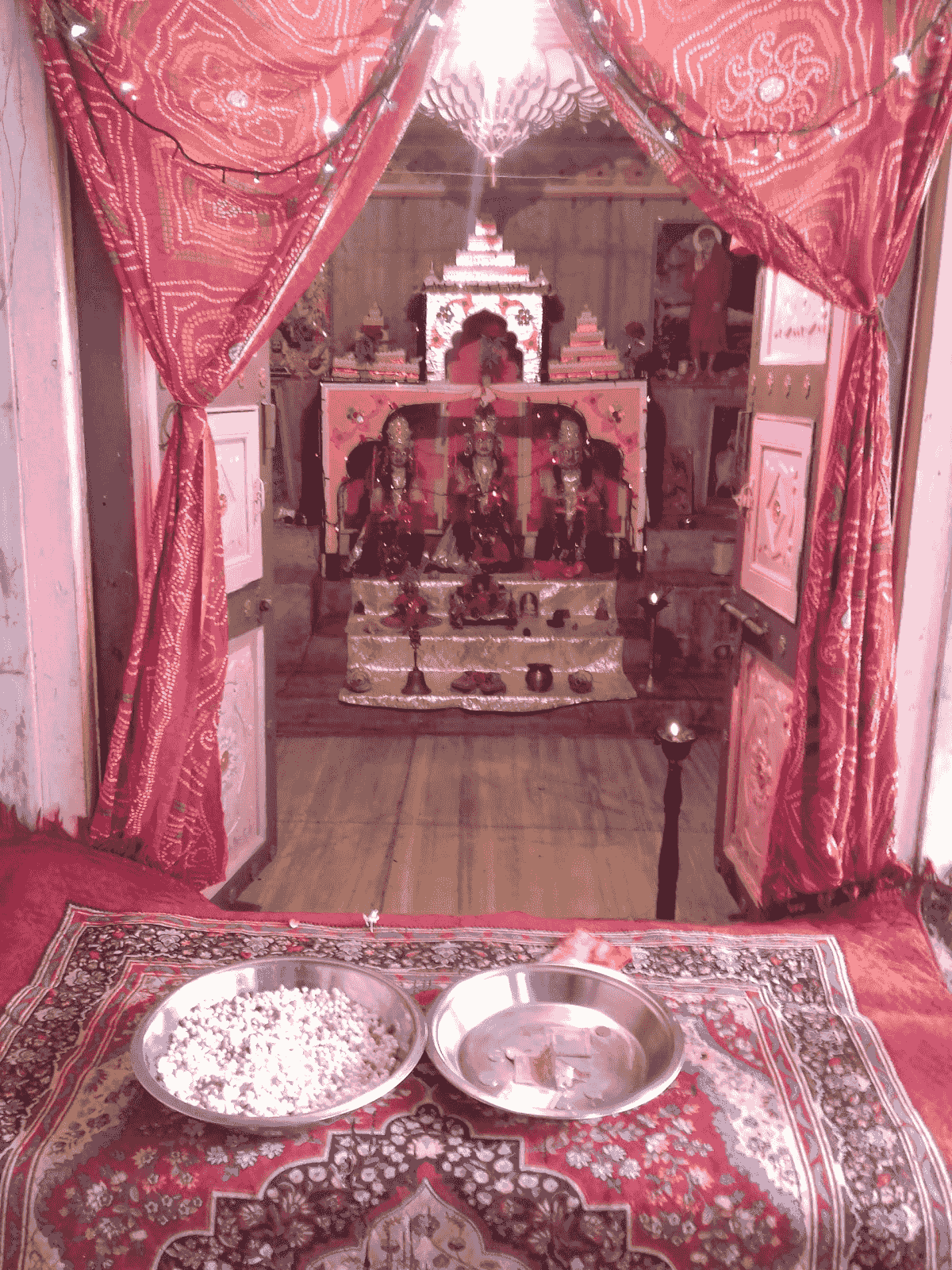 Shir Ramji Temple temple image