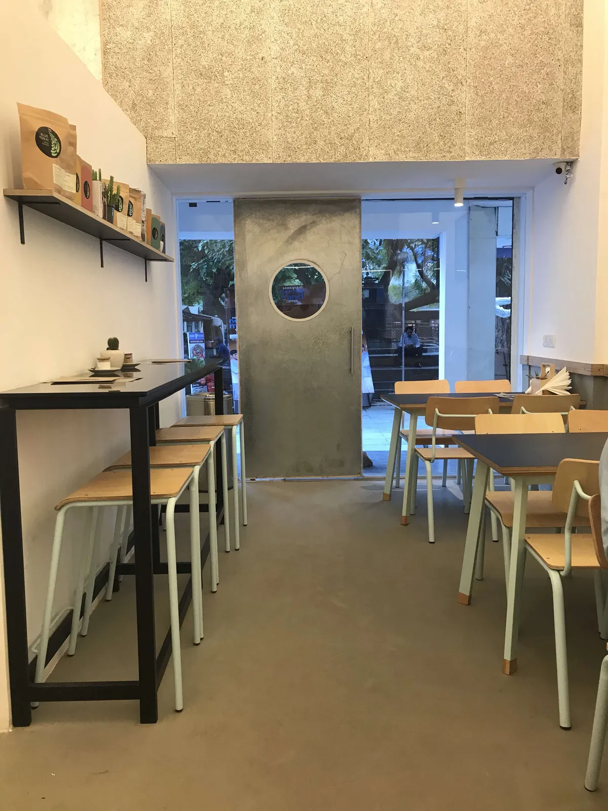 Blue Tokai Coffee Roasters Outlet Image