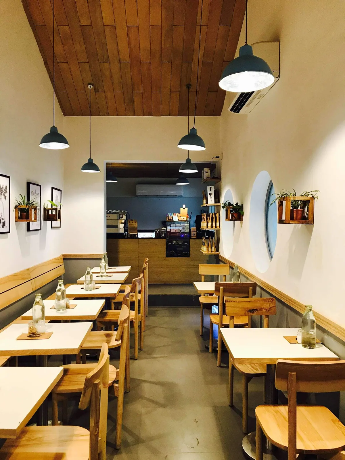 Blue Tokai Coffee Roasters outlet image