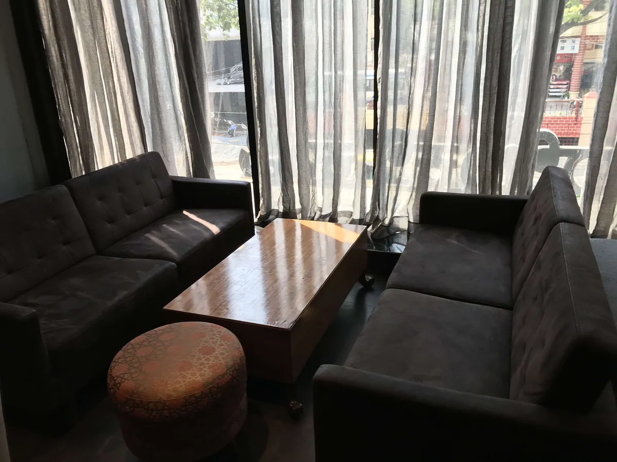 Starbucks Coffee Outlet Image