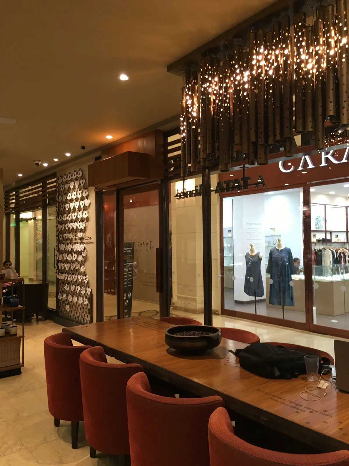 Starbucks Coffee outlet image