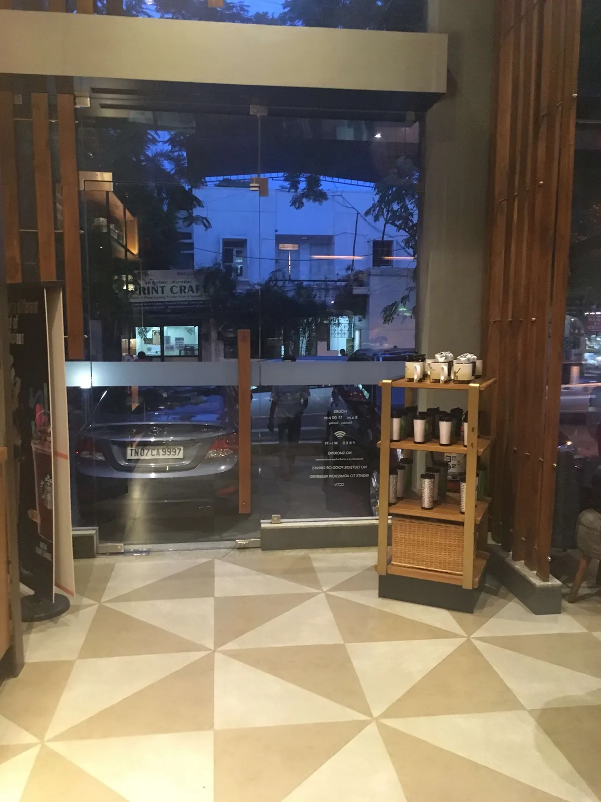 Starbucks Coffee Outlet Image