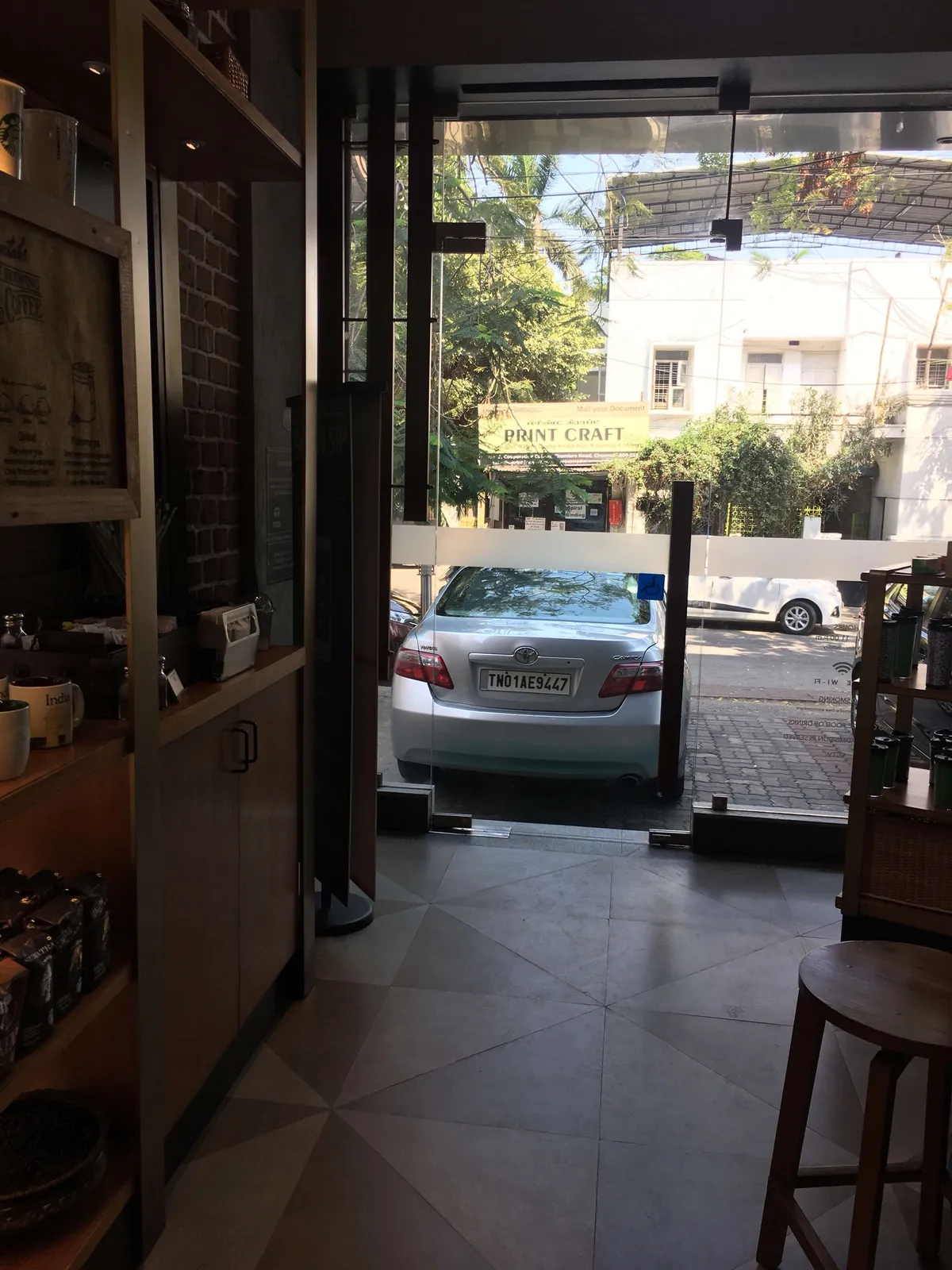 Starbucks Coffee Outlet Image