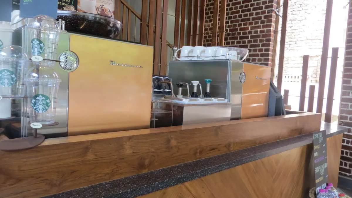 Starbucks Coffee Outlet Image