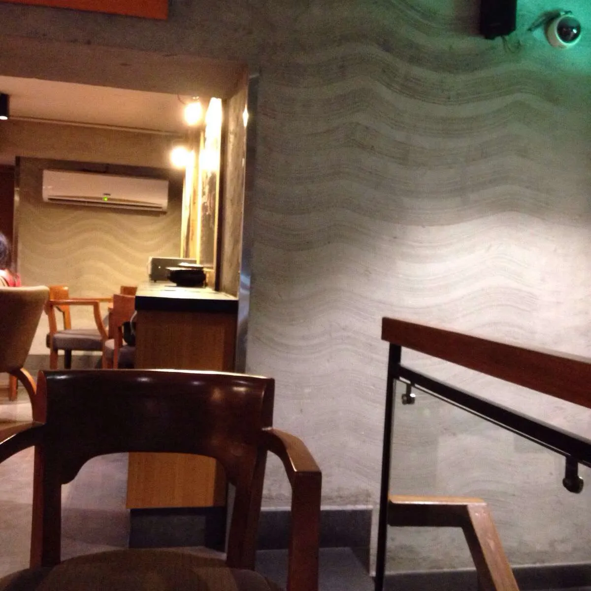 Starbucks Coffee Outlet Image