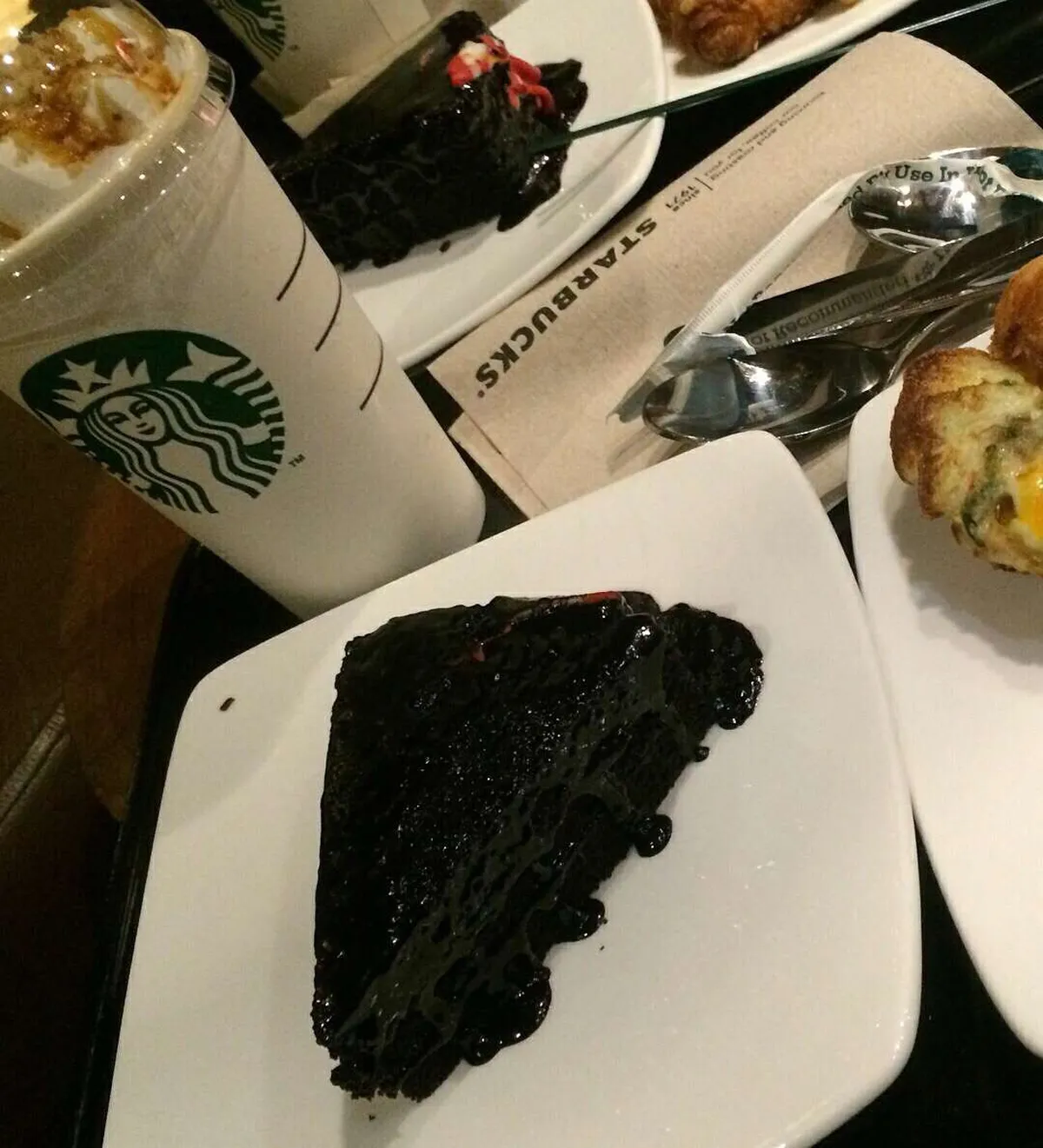 Starbucks Coffee Outlet Image