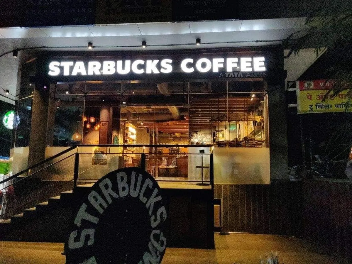 Starbucks Coffee Outlet Image