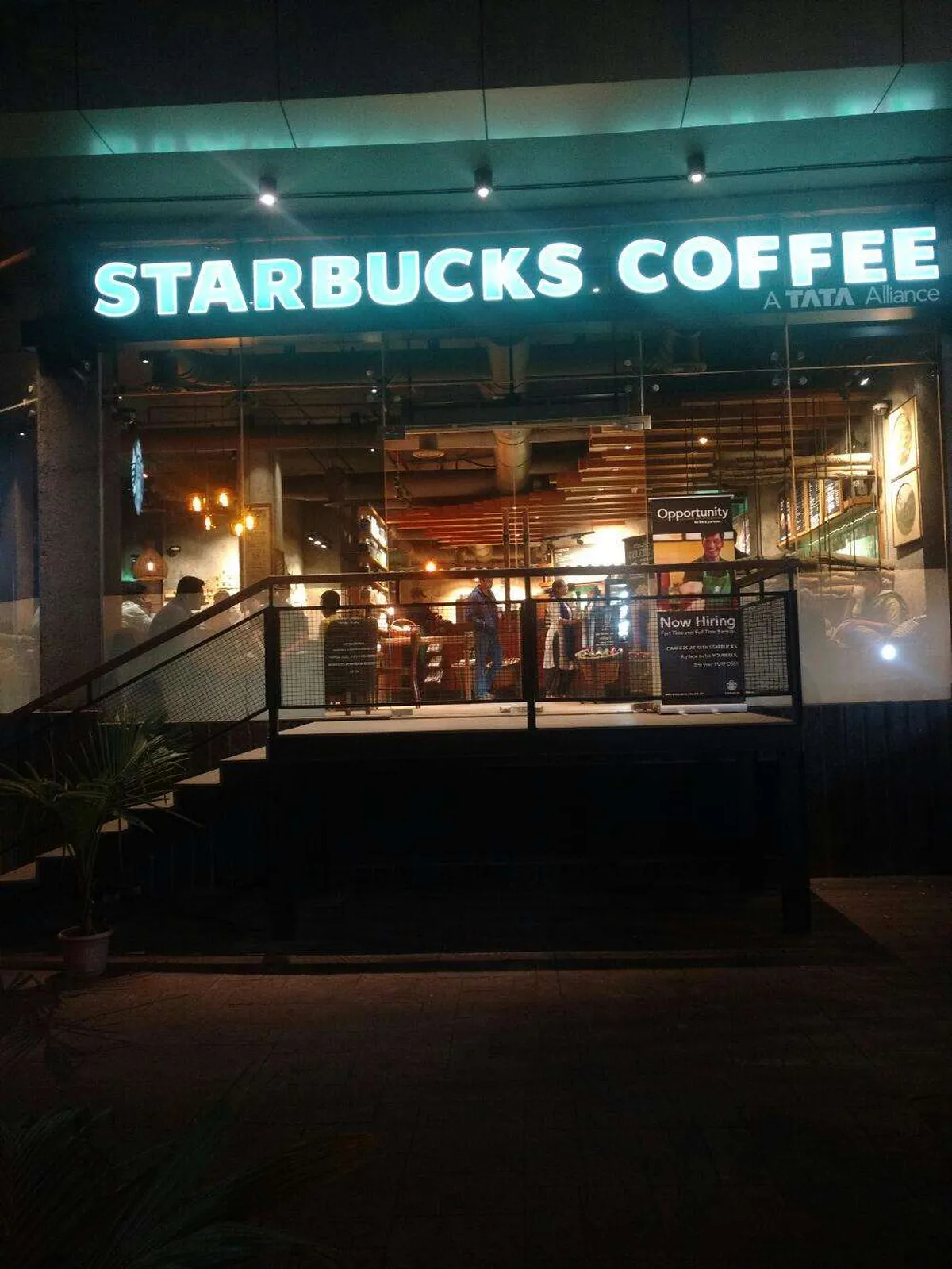 Starbucks Coffee Outlet Image