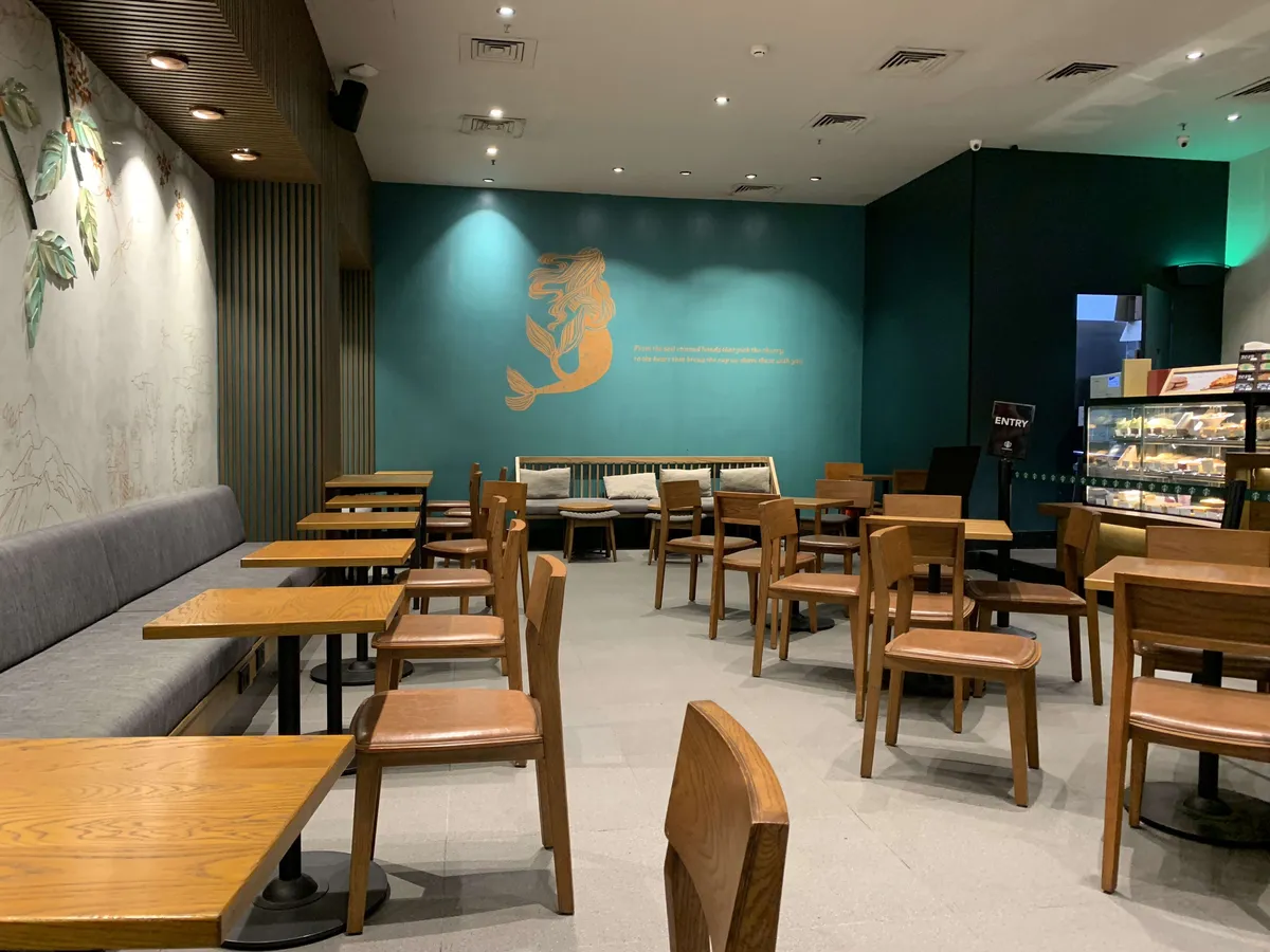Starbucks Coffee Outlet Image