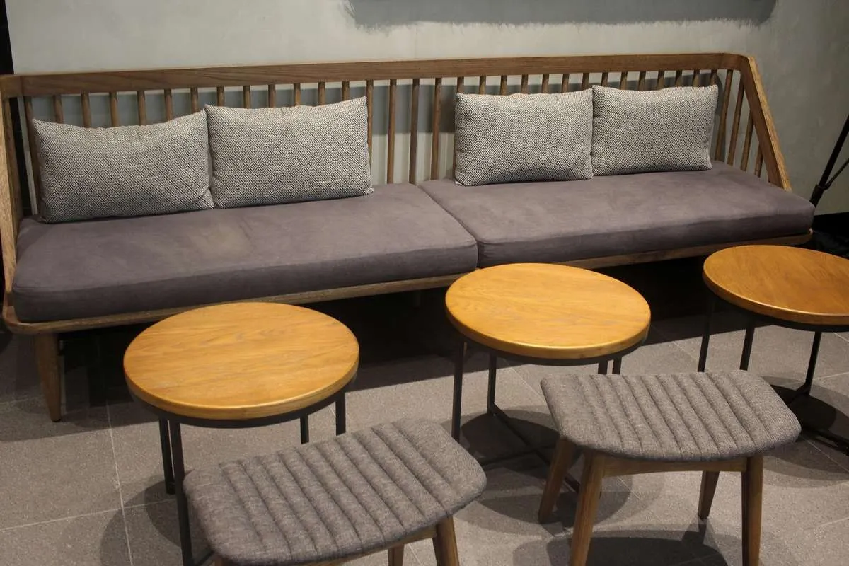 Starbucks Coffee Outlet Image