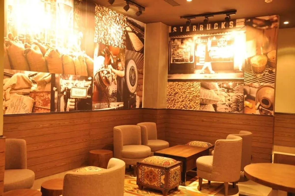 Starbucks Coffee Outlet Image