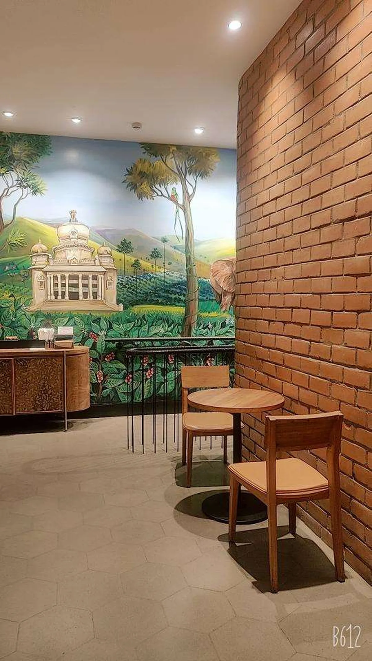 Starbucks Coffee Outlet Image