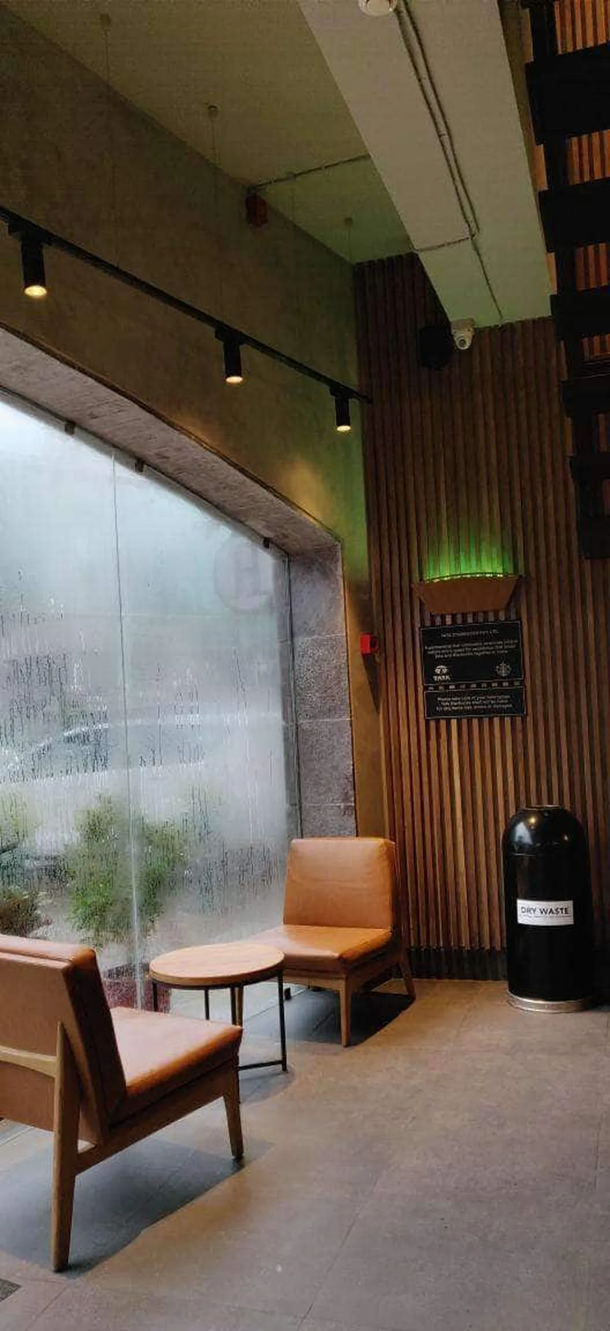 Starbucks Coffee Outlet Image