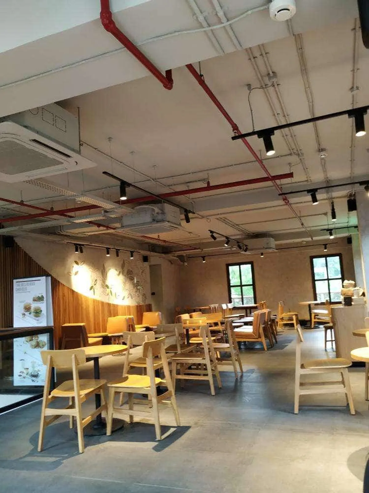 Starbucks Coffee Outlet Image