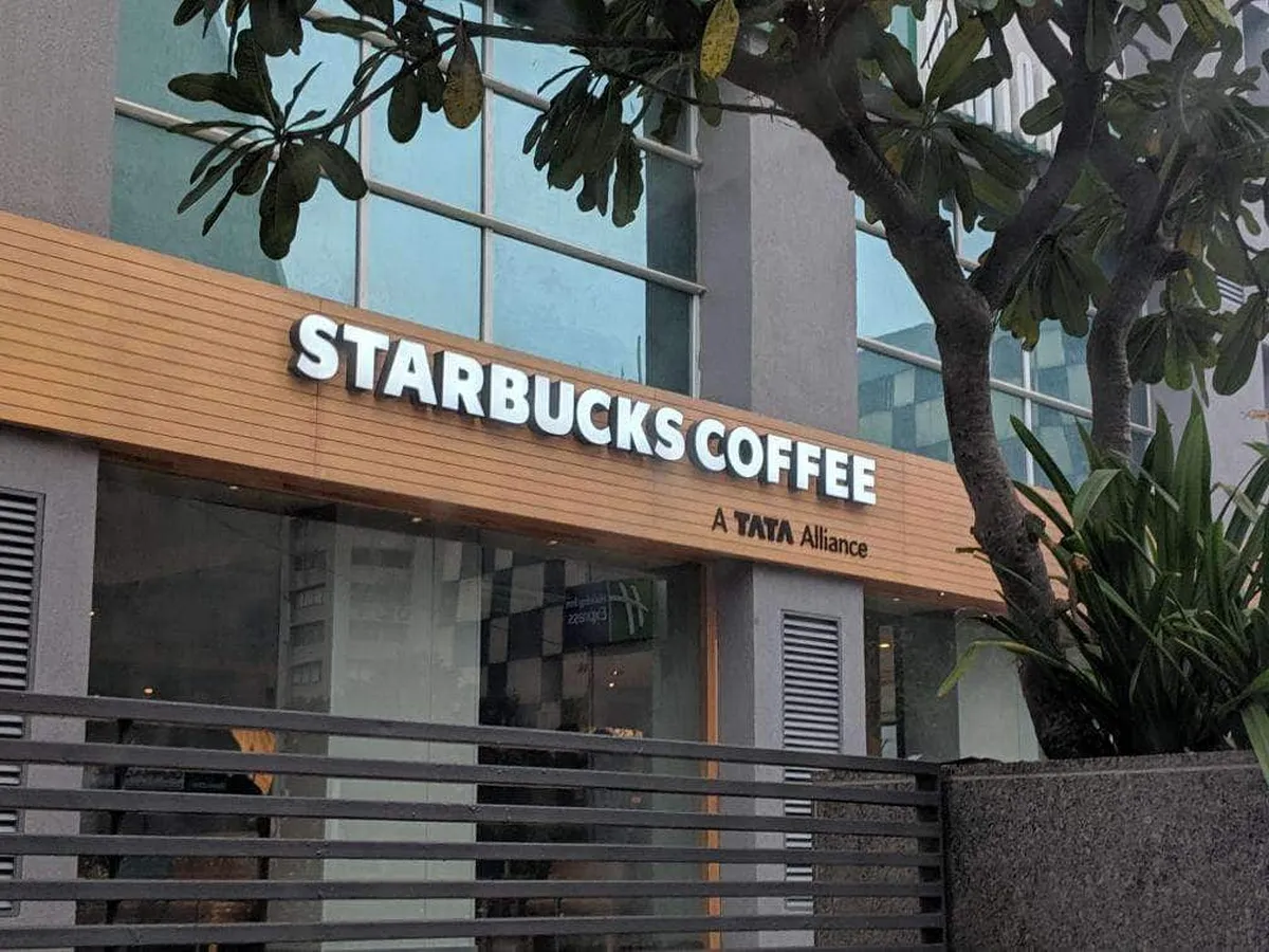 Starbucks Coffee Outlet Image