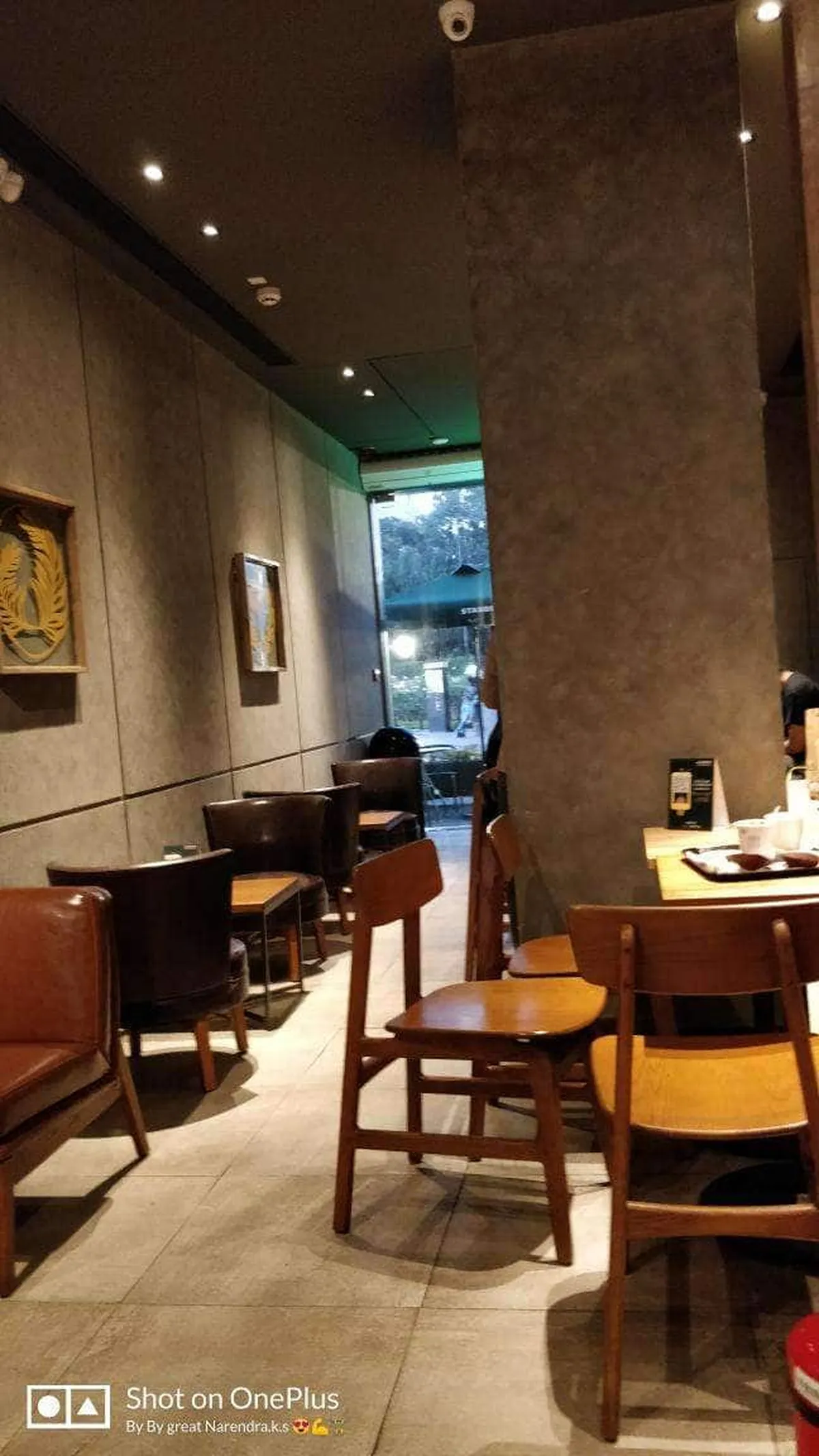 Starbucks Coffee outlet image