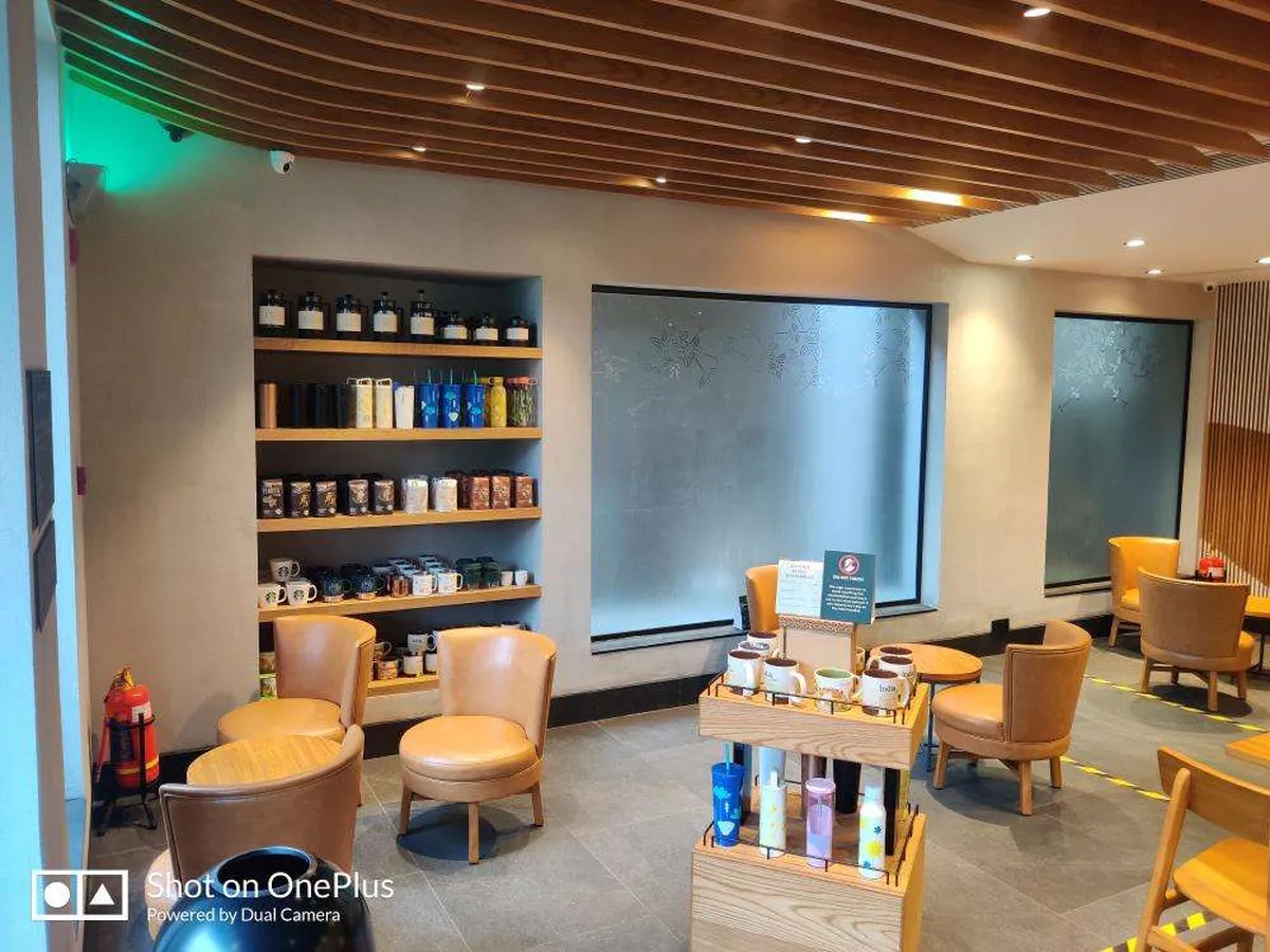 Starbucks Coffee Outlet Image