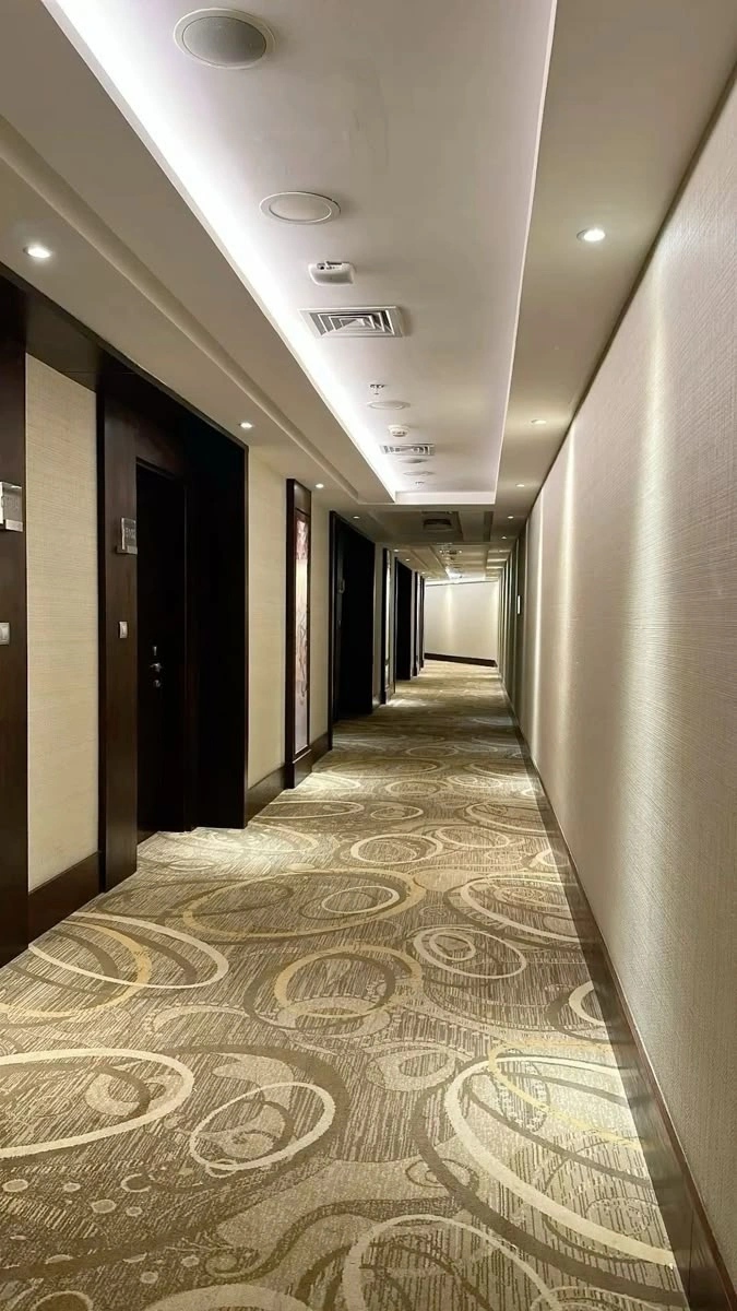 Thiết kế khu vực thang máy