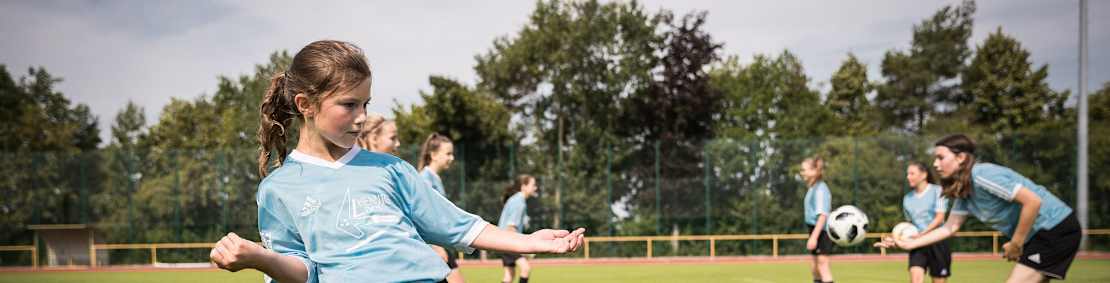 'Nicht ohne meine Maedels' - Campaign Event