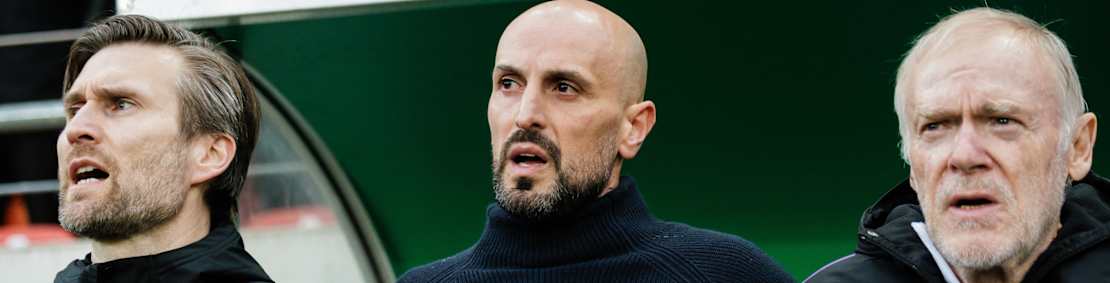 HALLE, GERMANY - MARCH 26: Coach Antonio Di Salvo (C) and assistant coaches Daniel Niedzkowski (L) and Hermann Gerland (R) are seen prior to the UEFA Under21 EURO Qualifier Germany U21 v Israel U21 at Leuna-Chemie-Stadion on March 26, 2024 in Halle, Germany. (Photo by Reinaldo Coddou H./Getty Images) *** Local Caption *** Daniel Niedzkowski, Antonio Di Salvo, Hermann Gerland