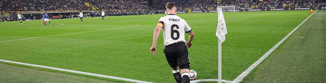 Germany v Italy - UEFA Nations League Quarterfinal Leg Two DORTMUND, GERMANY - MARCH 23: corner ball of Joshua Kimmich of Germany at the Signal Iduna Park during the UEFA Nations League Quarterfinal Leg Two match between Germany and Italy at Football Stadium Dortmund on March 23, 2025 in Dortmund, Germany. (Photo by Jürgen Fromme - firo sportphoto/Getty Images)