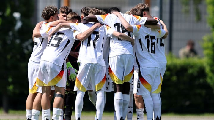 U 15