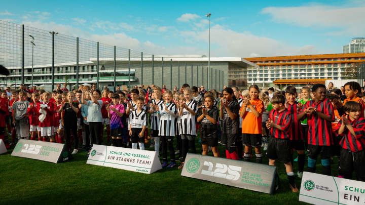 Wochenende des Amateurfußballs,Amateurfußball,Kinder,Platzhalter,Symbolbild