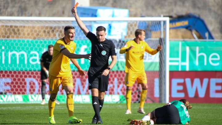 Stefan Kutschke,Dynamo Dresden,Rote Karte,Tom Bauer