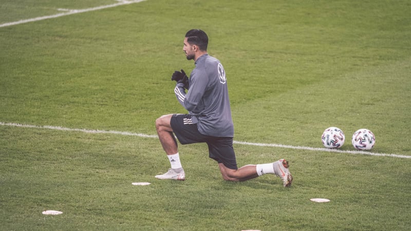 Emre Can wärmt sich auf © 2019 Philipp Reinhard © 2019 Philipp Reinhard