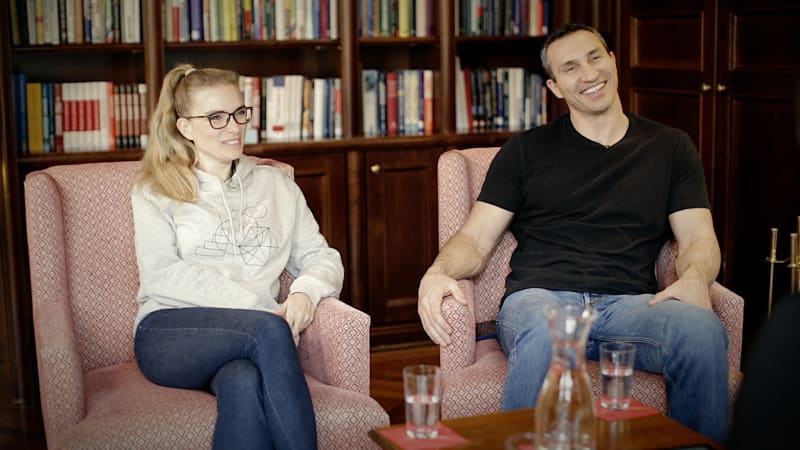 Tatjana Kiel und Wladimir Klitschko im Leadershiptalk ©dfb 2021 Tatjana Kiel und Wladimir Klitschko