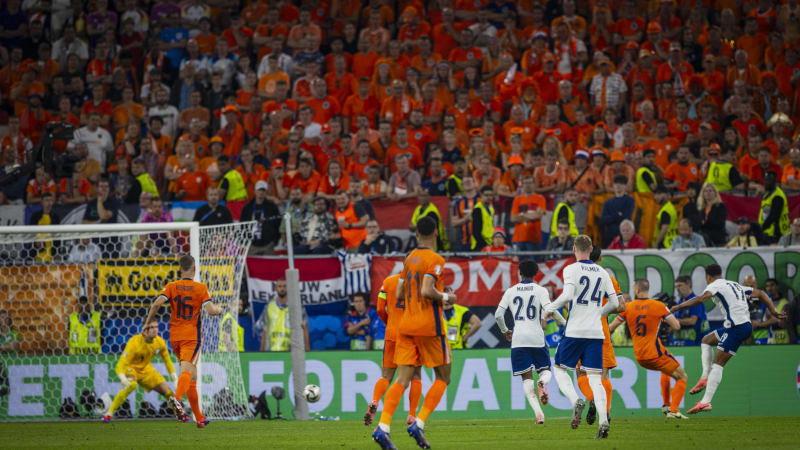 Dortmund, Germany. 10th Jul 2024. Ollie Watkins (ENG) scores the goal for 1:2 Netherlands - England Niederlande - Englan