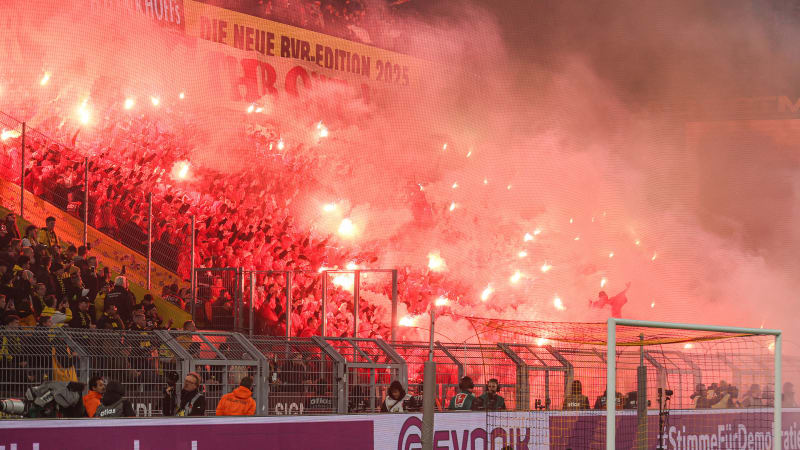 Union Berlin,Fans,Zuschauer,Pyrotechnik