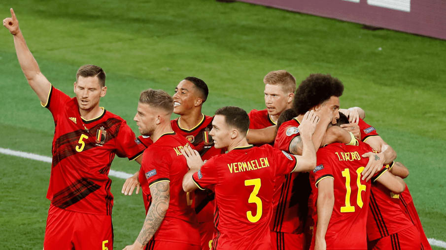 Belgien bejubelt den 1:0-Führungstreffer im Achtelfinale gegen Portugal. ©2021 Getty Images Belgien bejubelt den 1:0-Führungstreffer im Achtelfinale gegen Portugal. ©2021 Getty Images