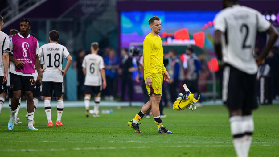 Neuer (r.): "Liegengelassenen Torchancen und nicht ausreichende Verteidigung" © GES-Sportfoto Neuer (r.): "Liegengelassenen Torchancen und nicht ausreichende Verteidigung" © GES-Sportfoto