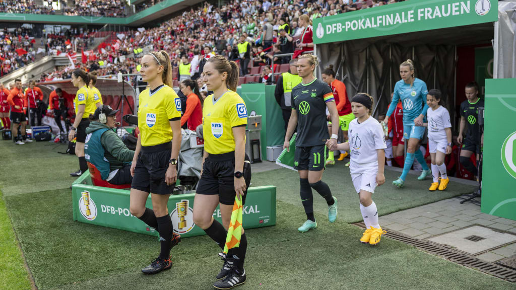 Frauenfußball,Pokalfinale,Schiedsrichter,Mädchenfußball,Women's Week