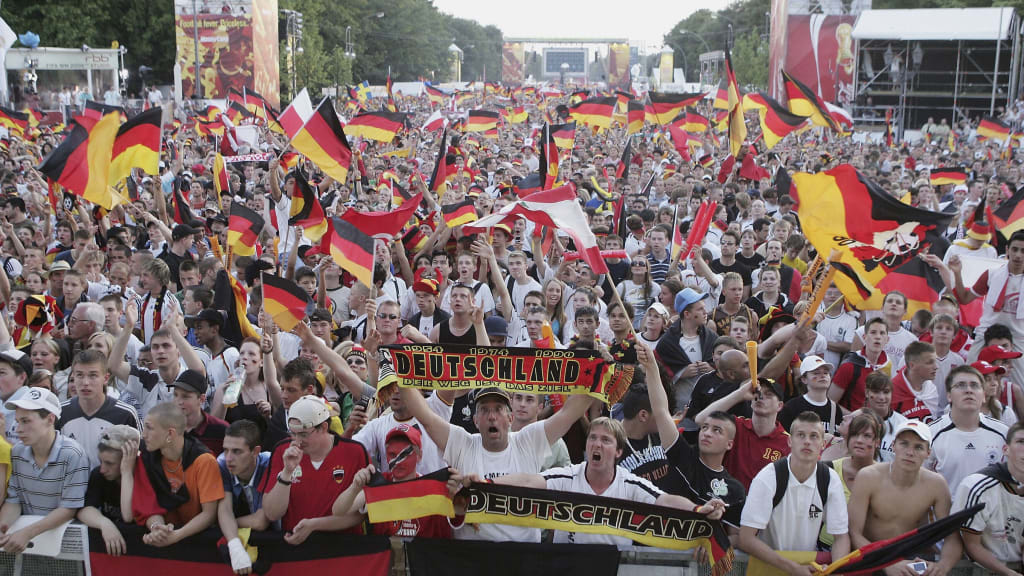 Public Viewing,Fans,Zuschauer,Nationalmannschaft